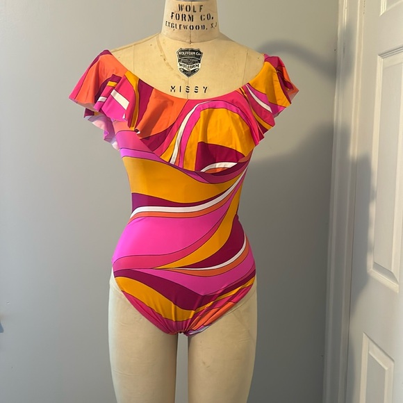 Trina Turk - Picture 3 of 11